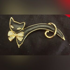 Vintage 80’s Cat Brooch